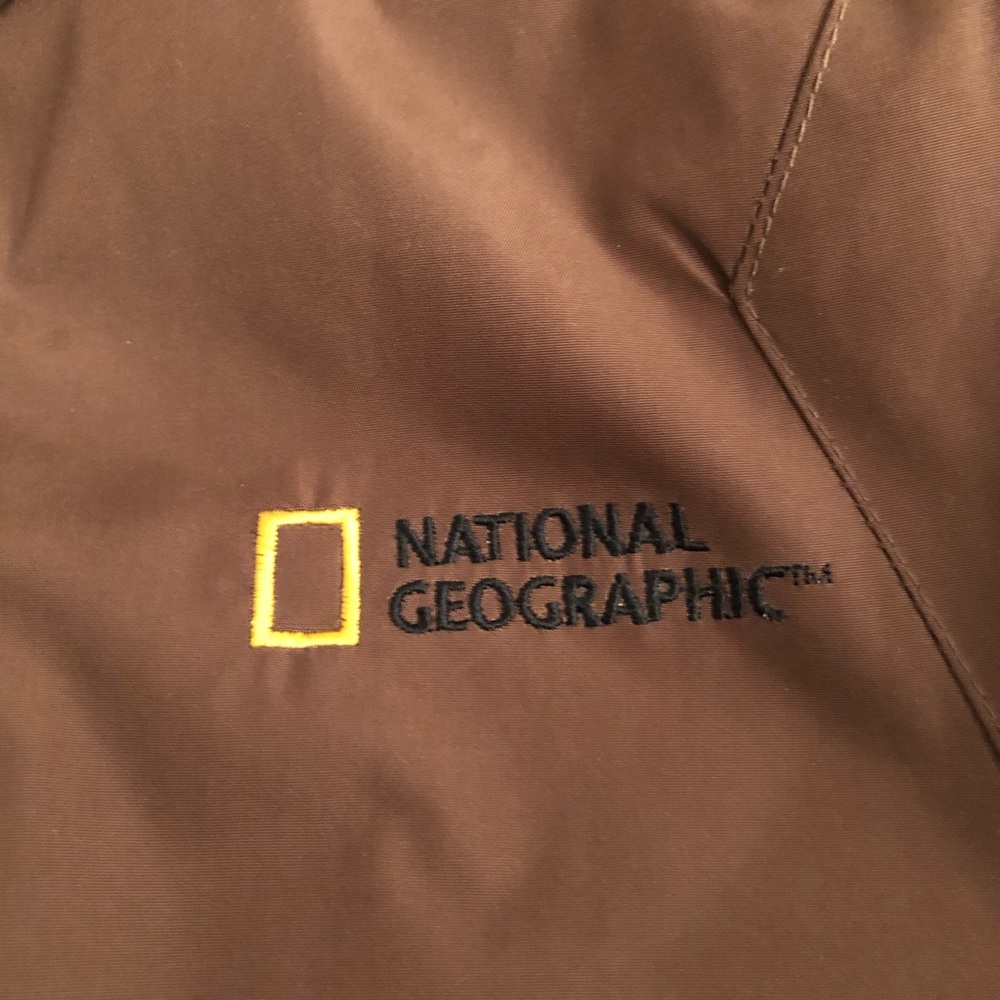 National Geographic reversible jacket - Picture 6 of 9